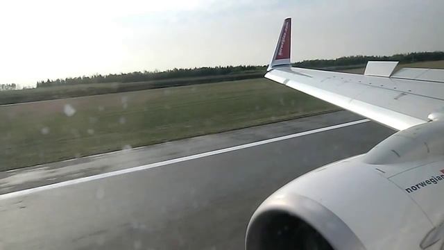 Norwegian Business Class flight Arlanda-Landvetter HD смотреть онлайн