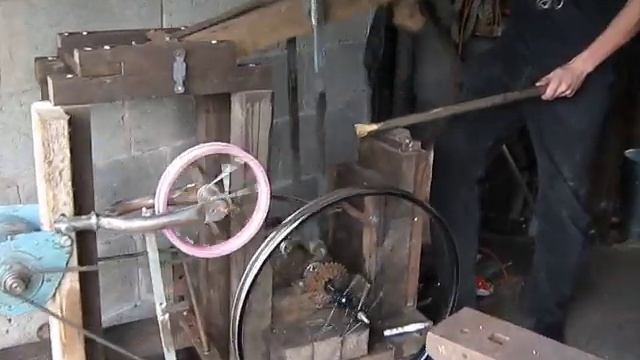 Helve Hammer - First Test смотреть онлайн