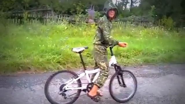 Как стать на козла и поднять. смотреть онлайн