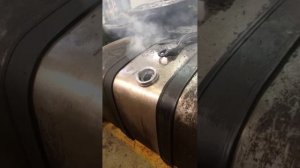 5490 газы пошли в топливный бак - извечная проблема DAIMLER -стаканы форсунок