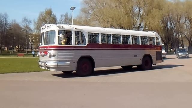 Икарус и ЗИС, все еще на ходу смотреть онлайн