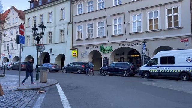 Prague Walking Tour: Exploring back streets in Old Town ?? Czech Republic 4k HDR ASMR смотреть онлайн