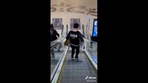 отец и сын покупают телевизор все серии подряд #arni_marat приколы #Shorts