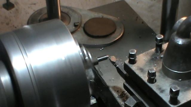 Доработка конструкции подручника станка для точной заточки токарных резцов смотреть онлайн