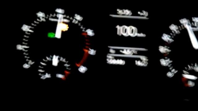 Skoda Fabia Monte Carlo 1.2 Tsi 50-150 km/h смотреть онлайн