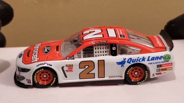 2019 Paul Menard Ford Motorcraft 1:64 (NASCAR Authentics Die-Cast Review) смотреть онлайн