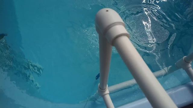 Нагрев воды в композитном бассейне при помощи самодельного солнечного коллектора смотреть онлайн