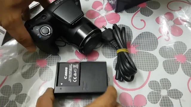 Canon PowerShot SX410 IS Mini DSLR Camera For Beginners