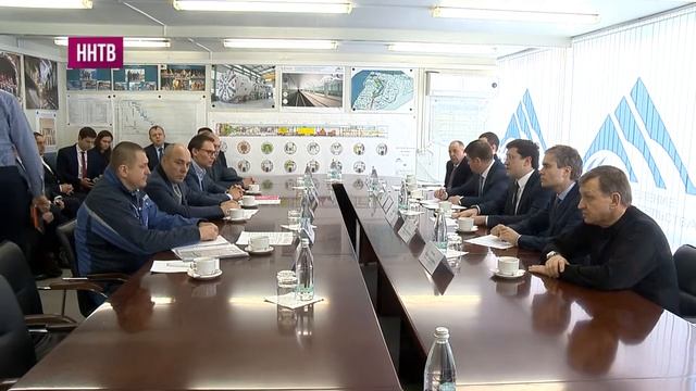 Выездное совещание по вопросам завершения строительства станции метро «Стрелка» провел Глеб Никитин смотреть онлайн