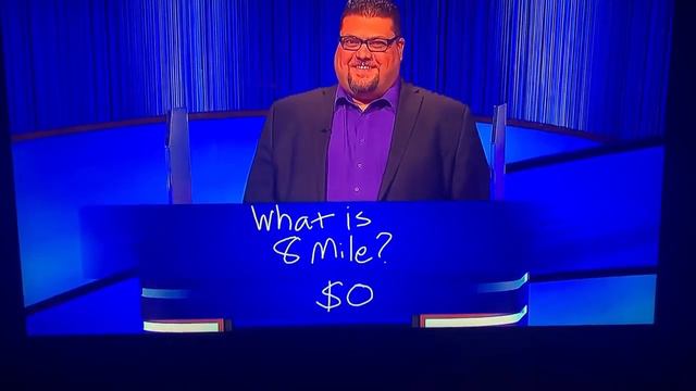 Incredibly bad Final Jeopardy wagers on a simple question. What were they thinking? смотреть онлайн
