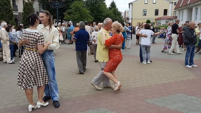 МЕЛОДИЯ БЕЛОЙ НОЧИ! Очень Хочется, Чтоб Такая Музыка Не Заканчивалась! смотреть онлайн