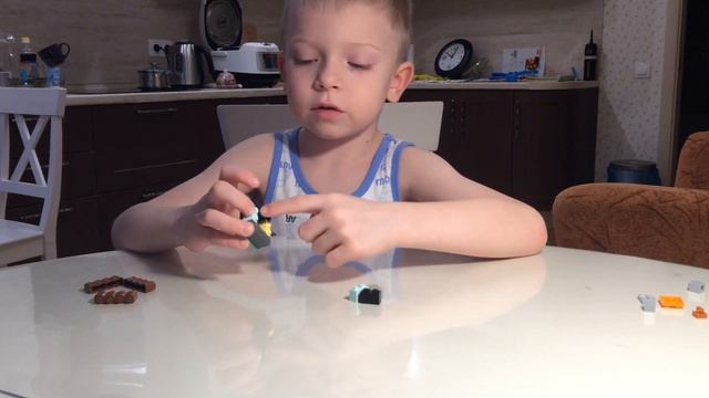 TNT из LEGO Лего смотреть онлайн