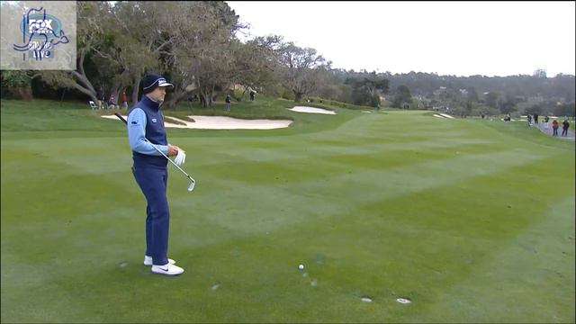 A Little Russell Behind the Ball, Knox it Sideways - Golf Rules Explained смотреть онлайн