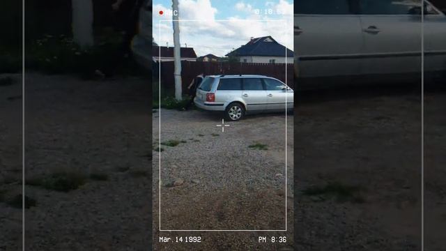 Погоня на Volkswagen Passat B5+. | Девушка украла картину и убегает. смотреть онлайн
