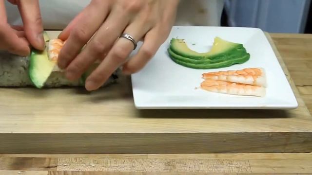 Ролл " Spring " How to Make Sushi смотреть онлайн