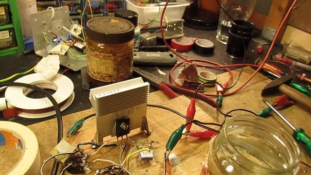 What happens when a powerful E.M. signal on 20 KHz is strayed back into the power supply? tips смотреть онлайн