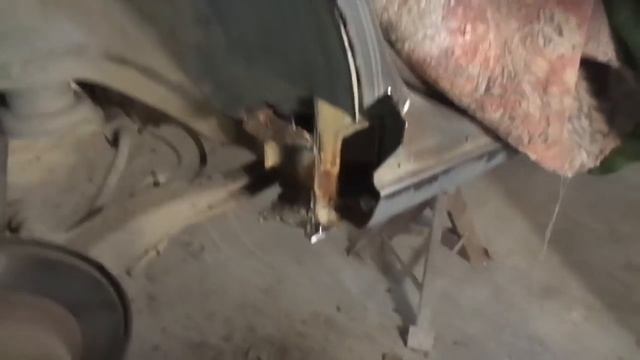 Металлолом во всей красе.Чем дальше,тем страшней.Но я всё равно люблю такую работу. смотреть онлайн