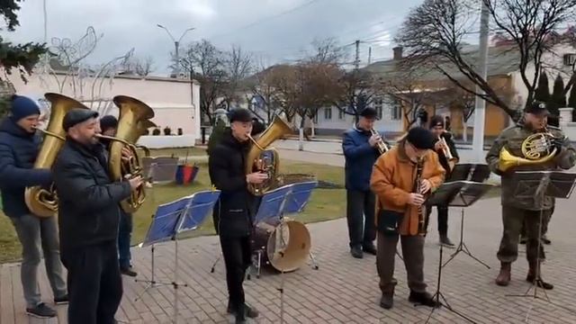 В нашем городе есть духовой оркестр! смотреть онлайн