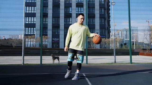 Динамичная разминка с мячом смотреть онлайн