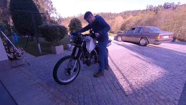 Honda Dominator 650 Marlboro Edition смотреть онлайн