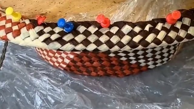 Как сделать соломенную летнюю шляпу из нескольких цветов смотреть онлайн