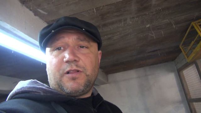 С завтрашнего дня начинаю отправлять яйца Черной львинки. смотреть онлайн