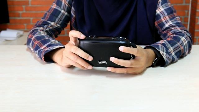 Unboxing Speaker Buletooth W-King X2 смотреть онлайн
