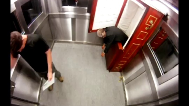 Скрытая камера, Лифт смотреть онлайн