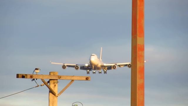 Air France Boeing 747 [F-GITE] Aircraft Retirement Flight - ORD RWY 28-Center Approach[02.04.2016] смотреть онлайн