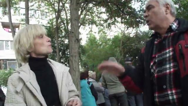 Керчане, недовольные работой ЖЭКов, создают ОСМД смотреть онлайн