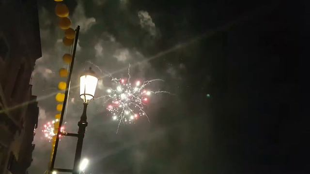 Салют в Венеции смотреть онлайн