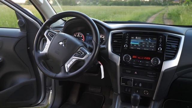 MITSUBISHI L200 - Лучший пикап, если бы не... / ШТРАФЫ на пикапы в Москве смотреть онлайн