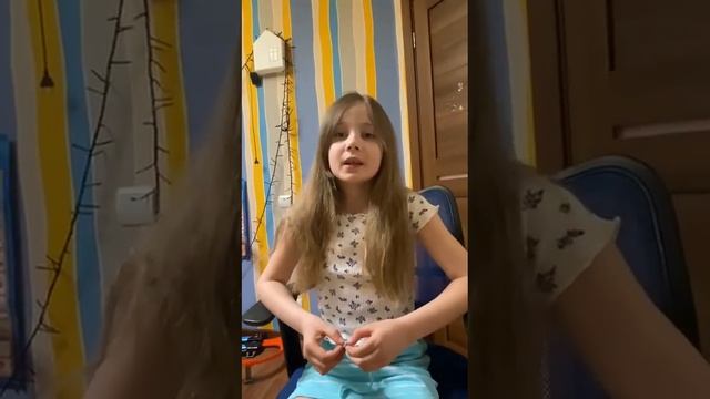 В. Маяковский «Послушайте» смотреть онлайн