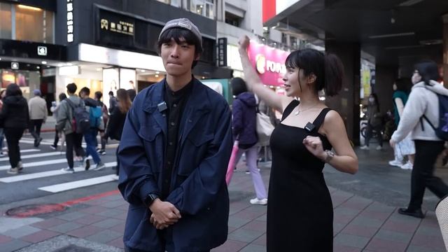 瘋狂玩弄純情小處男，香菱加碼幫破處！？｜Mandi香菱 ❤️