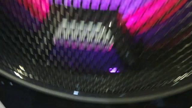 LG CL98 XBOOM - Detalhes da Refrigeração e Acabamento Black Piano смотреть онлайн