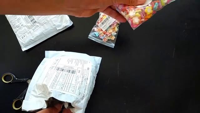 Посылка с Алиэкспресс. Пуговки на ножке. Обзор