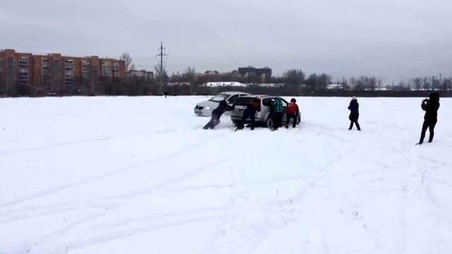 На пузотерках. Электросталь. 18.12.2016 г. смотреть онлайн