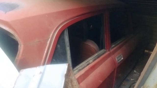 Заброшенный москвич 2140 в гараже ракушка смотреть онлайн