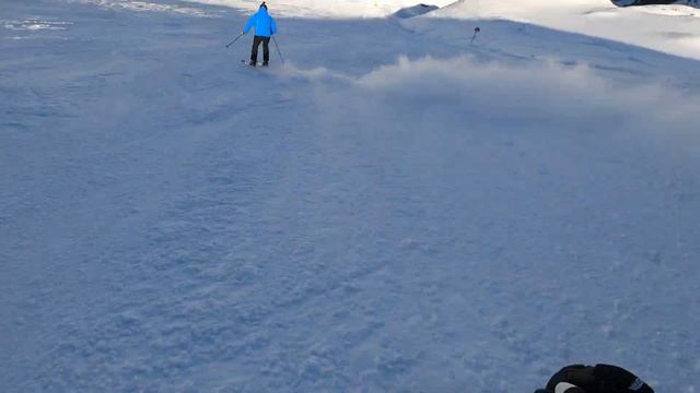 GREAT Ski Piste On The Hintertuxer Gletscher in Zillertal смотреть онлайн