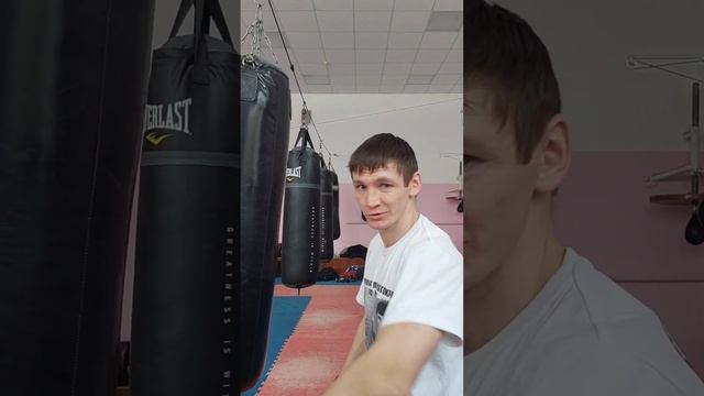 Бывают такие быки #boxing #бокс #hit смотреть онлайн