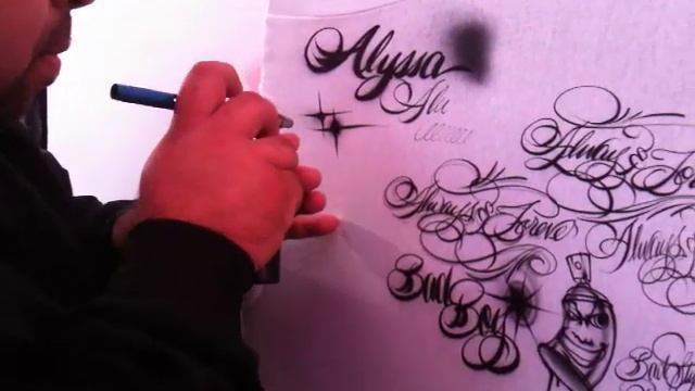 How to airbrush script lettering with Jaime Rodriguez featuring David Barba part1 смотреть онлайн