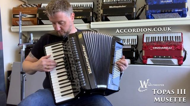 Weltmeister Topas III Musette Accordion смотреть онлайн