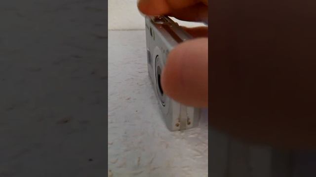 Casio Exilim EX-Z40 смотреть онлайн