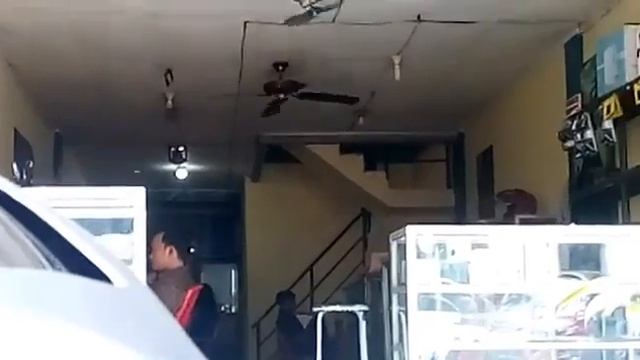 From the Archives: Alaska/Uchida Decorative ceiling fan and Unknown orbit fan смотреть онлайн