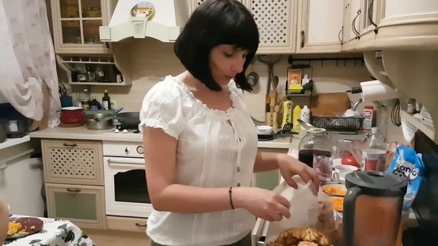 Короче, мы обосрались... #7ЯКолесниковы смотреть онлайн