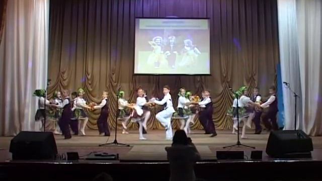 Заключительные концерты фестиваля "Созвездие": программа школы №4 смотреть онлайн