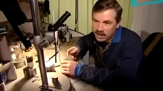 Чеканка монет на монетном дворе С.-Петербурга #чеканкамонет смотреть онлайн