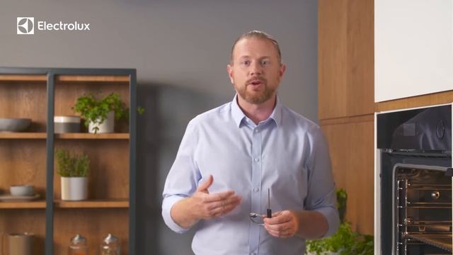 Piekarnik parowy seria 700 SteamCrisp EOC8P39Z смотреть онлайн