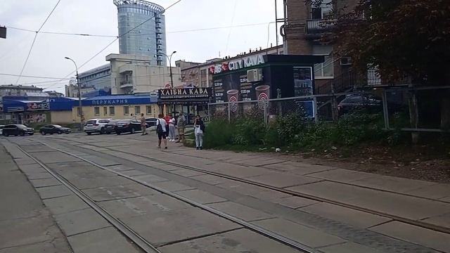 Остановочный комплекс на ул. Дмитриевская, 3А смотреть онлайн