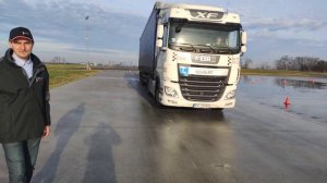 Как я обучаю тормозить на фуре зимой. Рабочие будни, Инструктор категории СЕ, уроки вождения,